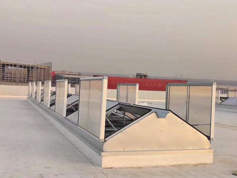 三角型排烟天窗